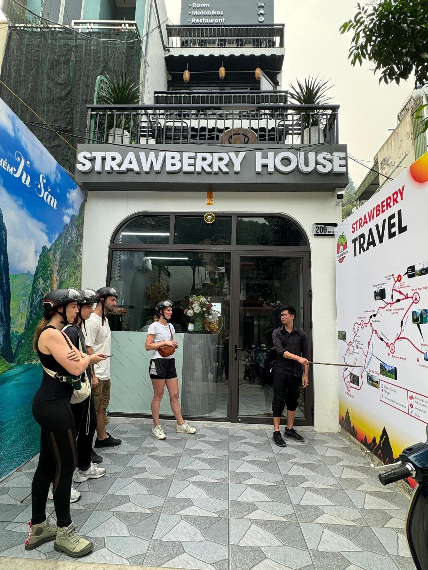 Bed and Breakfast Strawberry House , Tour & Motorbikes Rentel Ha Giang Exterior foto