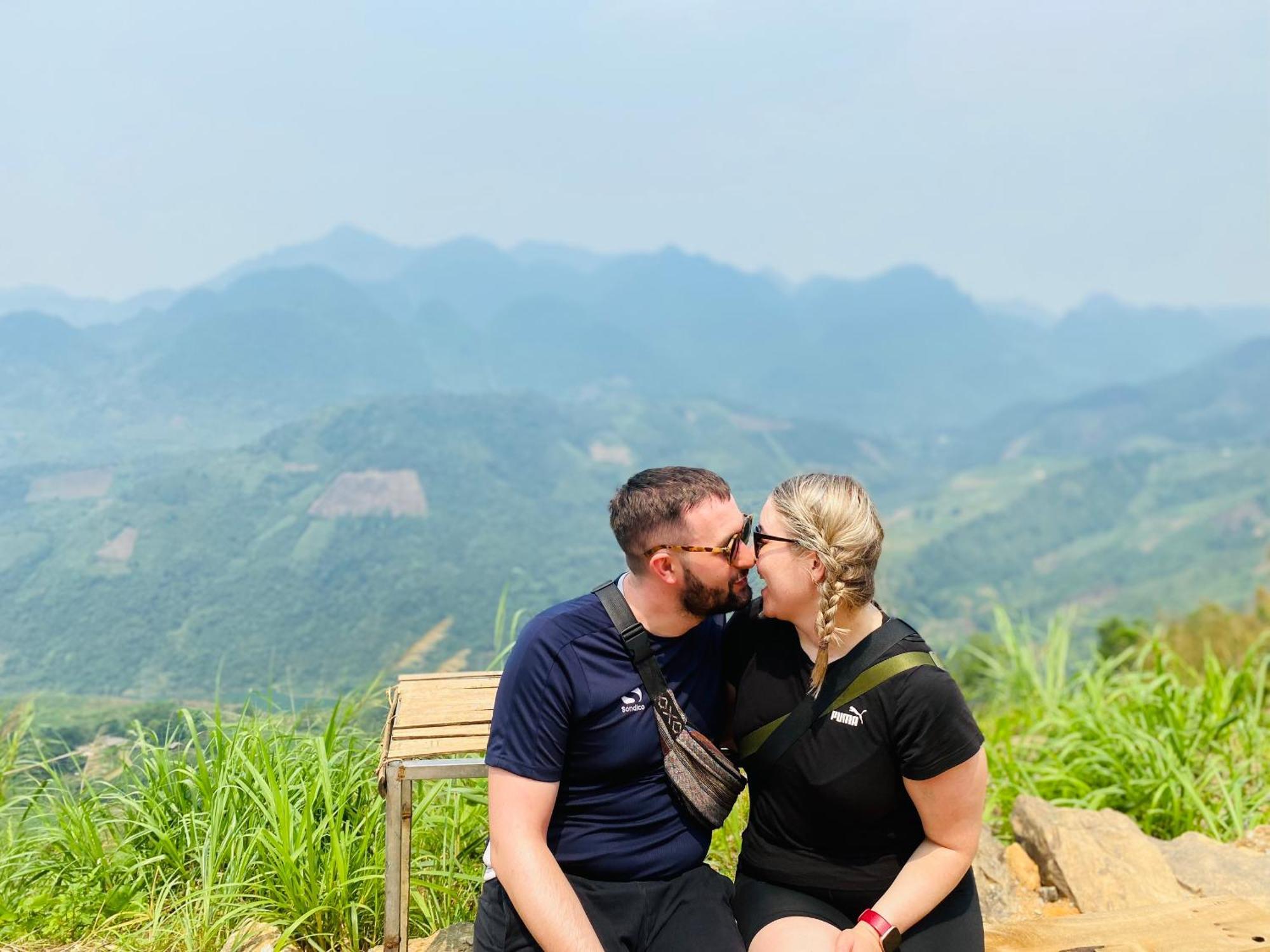 Bed and Breakfast Strawberry House , Tour & Motorbikes Rentel Ha Giang Exterior foto