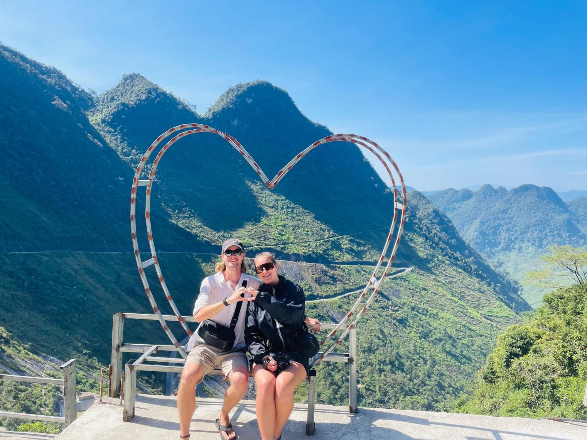 Bed and Breakfast Strawberry House , Tour & Motorbikes Rentel Ha Giang Exterior foto
